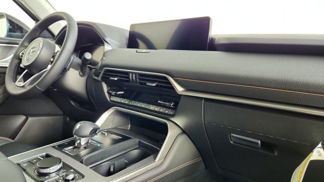New 2026 MAZDA CX-90 Plug-In Hybrid w/Premium Sport AWD/4WD image 37