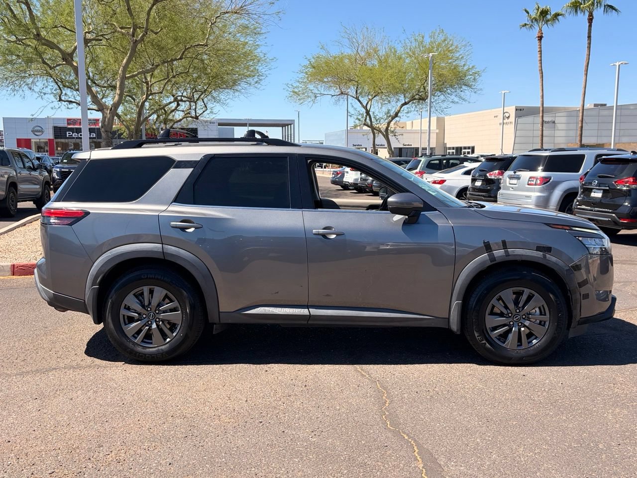 Certified 2022 Nissan Pathfinder SV FWD image 7