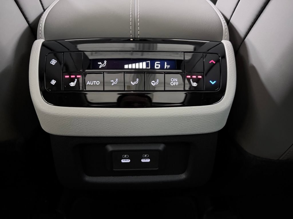 New 2027 INFINITI QX60 Luxe w/ Cargo Package FWD image 32