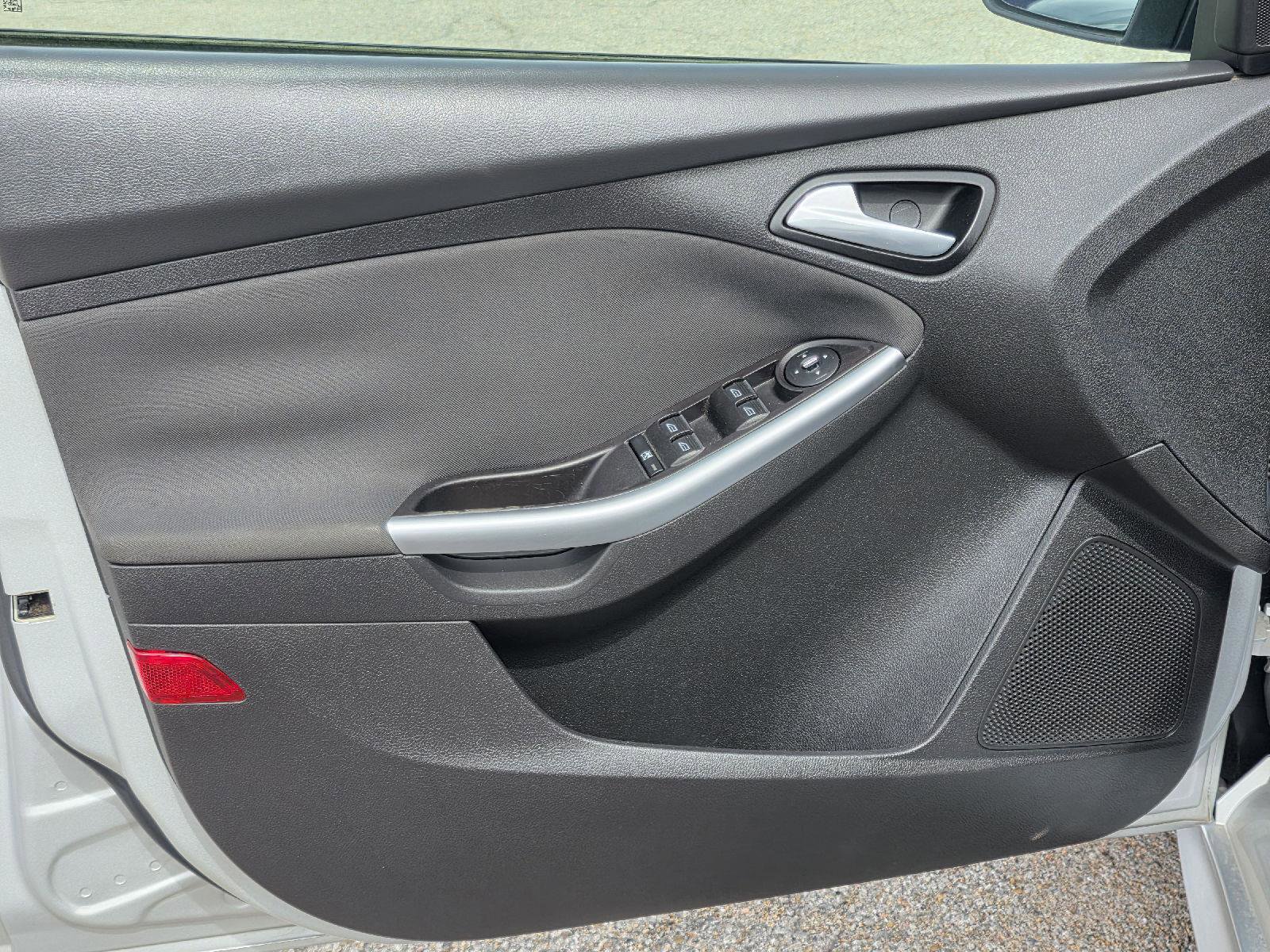 Used 2013 Ford Focus ST image 39