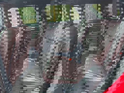 Certified 2025 Ford Explorer Platinum w/ Ultimate Package image 17