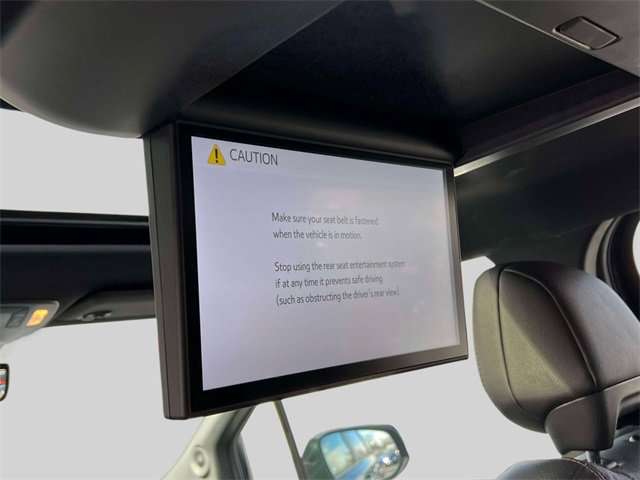 Used 2025 Toyota Sienna Platinum image 19