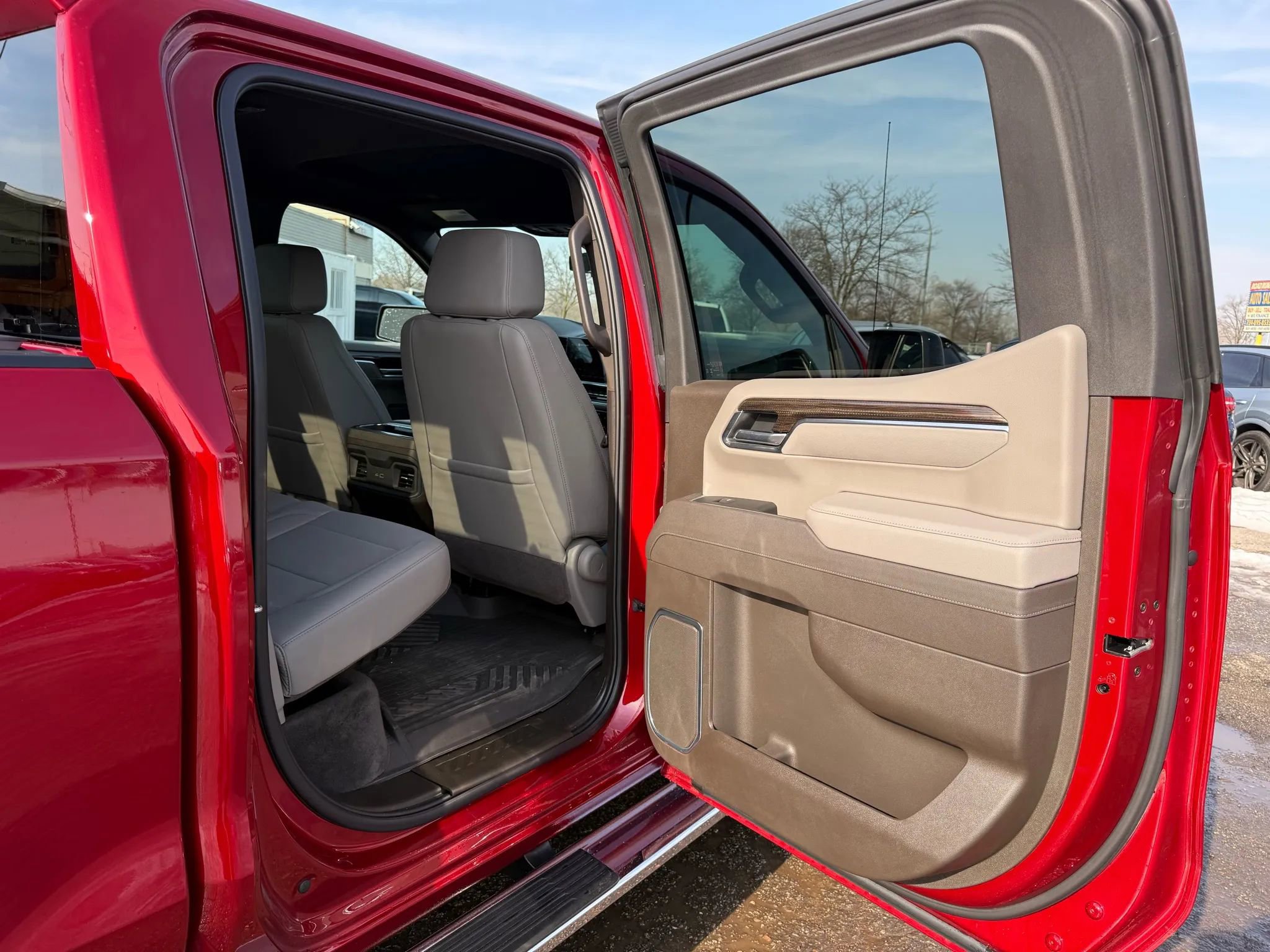 Used 2025 Chevrolet Silverado 1500 RST image 41