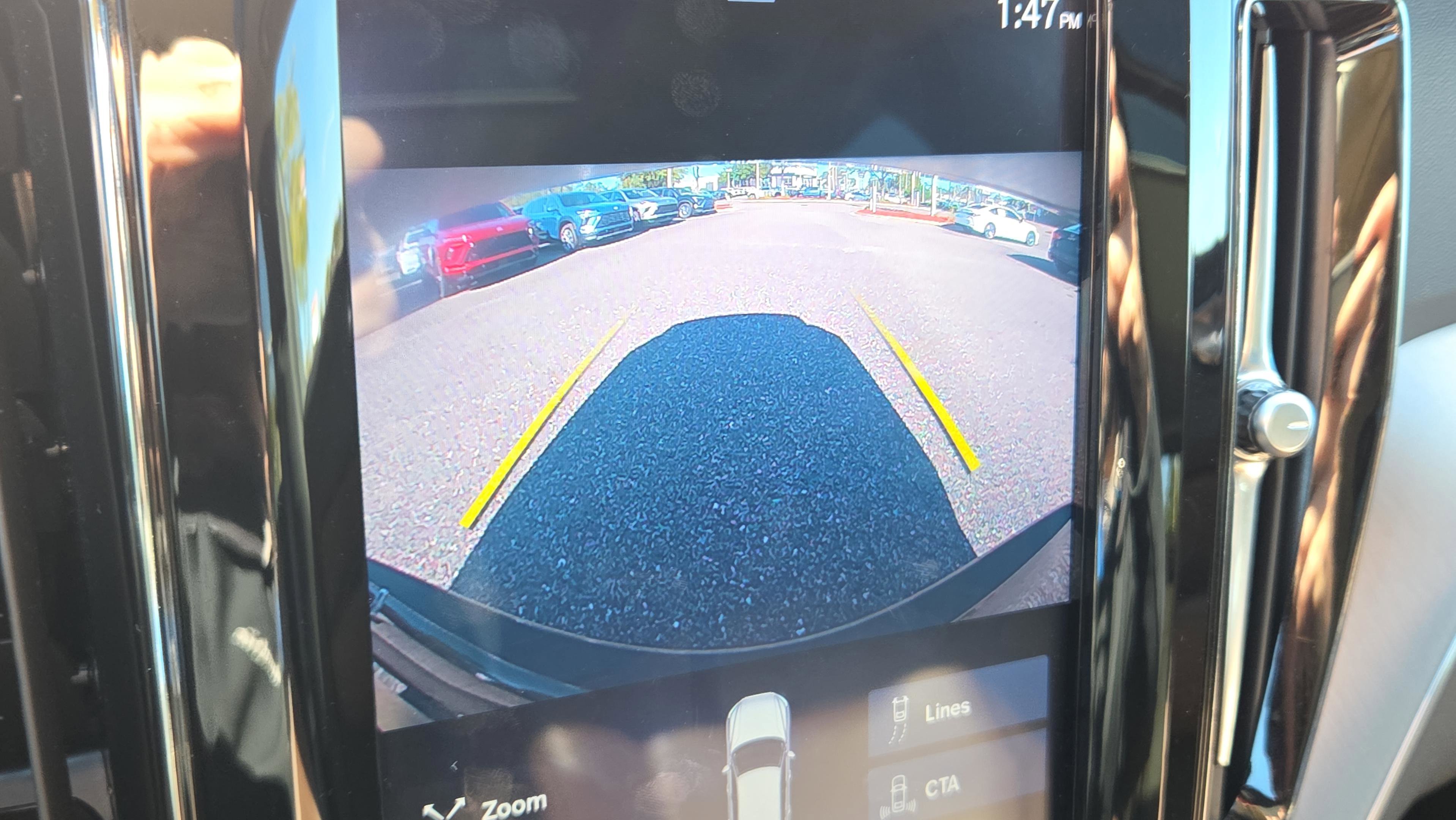 Used 2020 Volvo XC60 T5 Momentum image 19