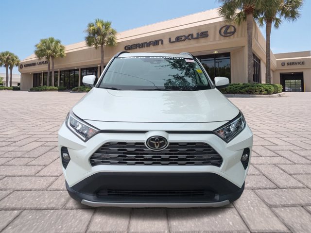 Used 2019 Toyota RAV4 Limited FWD image 9