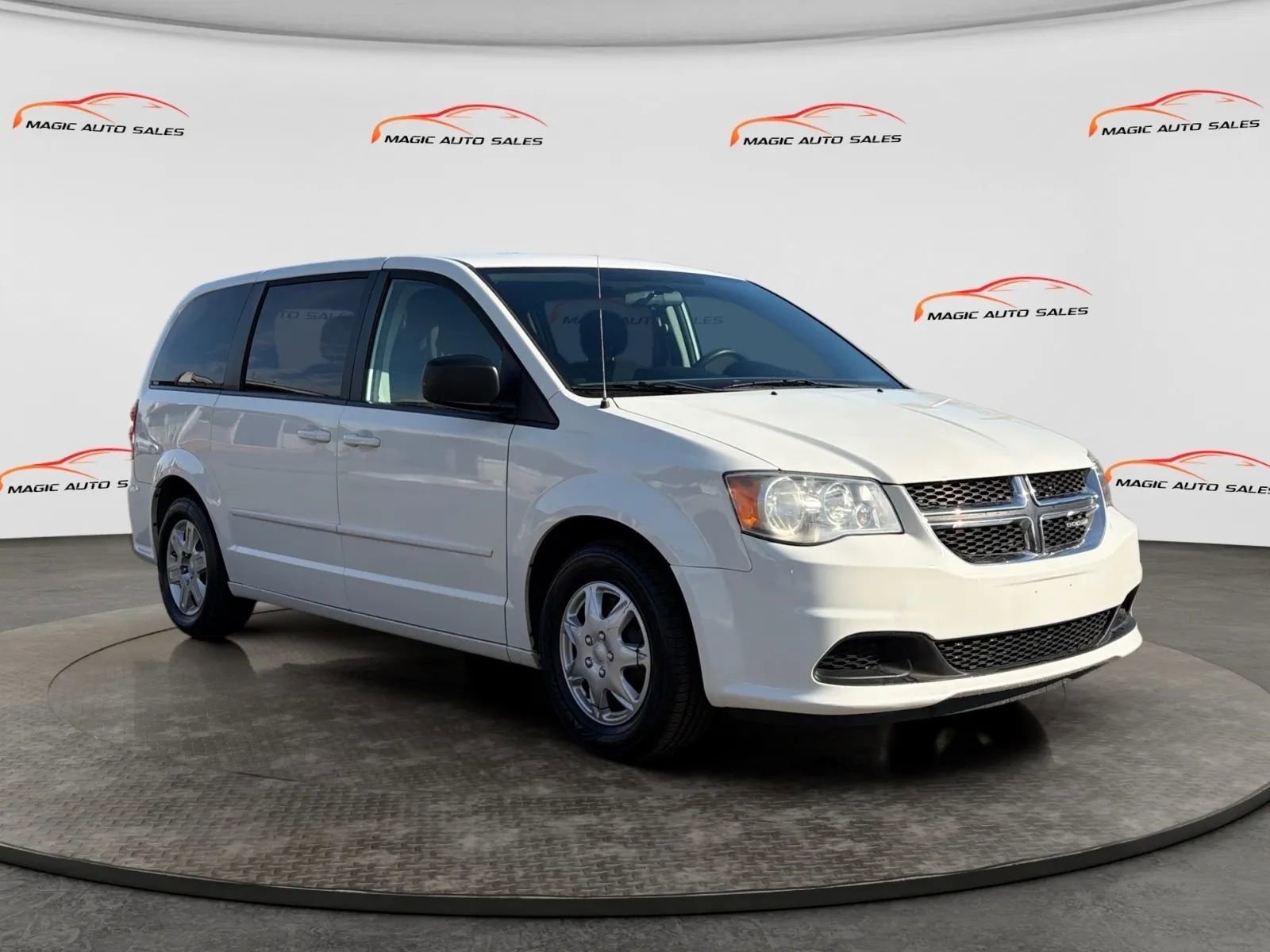 Used 2012 Dodge Grand Caravan SE image 5