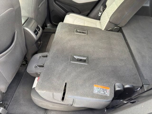 Used 2020 Chevrolet Equinox LS w/ LS Convenience Package AWD/4WD image 21