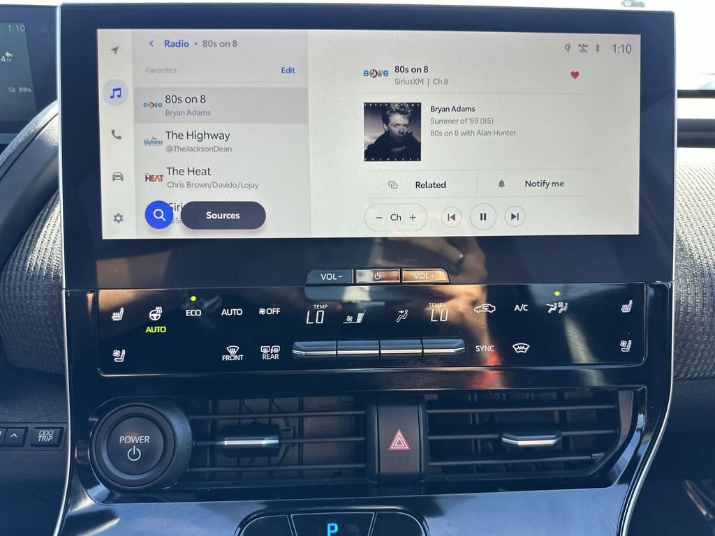 Used 2024 Subaru Solterra Touring image 27