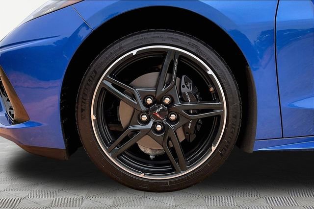 Used 2020 Chevrolet Corvette Stingray Preferred Cpe w/ 2LT Preferred Equipment Group RWD image 19