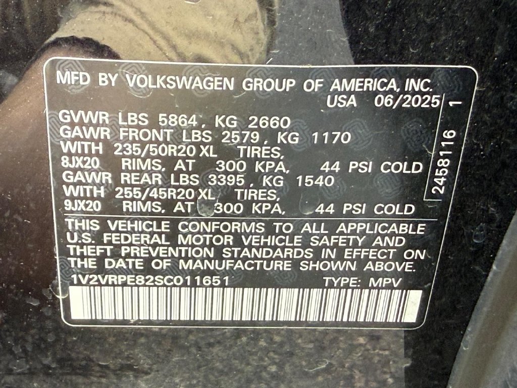 Certified 2025 Volkswagen ID.4 Pro S w/ ID.4 Black Package RWD image 23