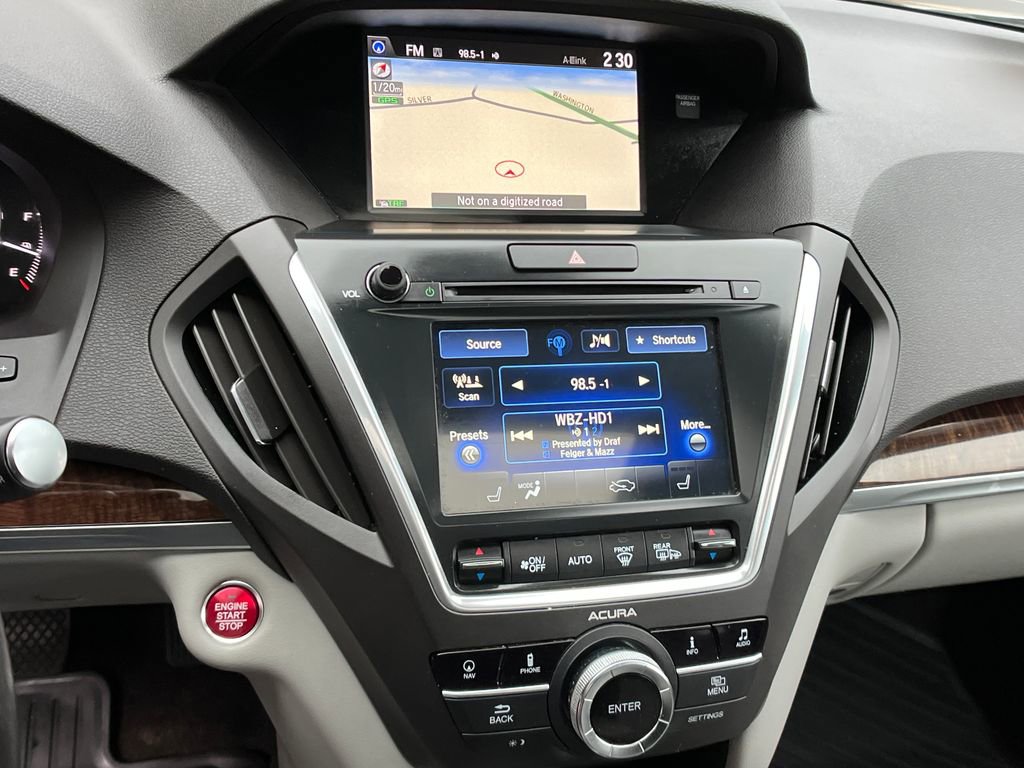 Used 2017 Acura MDX SH-AWD w/ Technology Package image 16