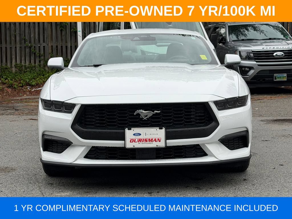 Used 2025 Ford Mustang Premium RWD image 2