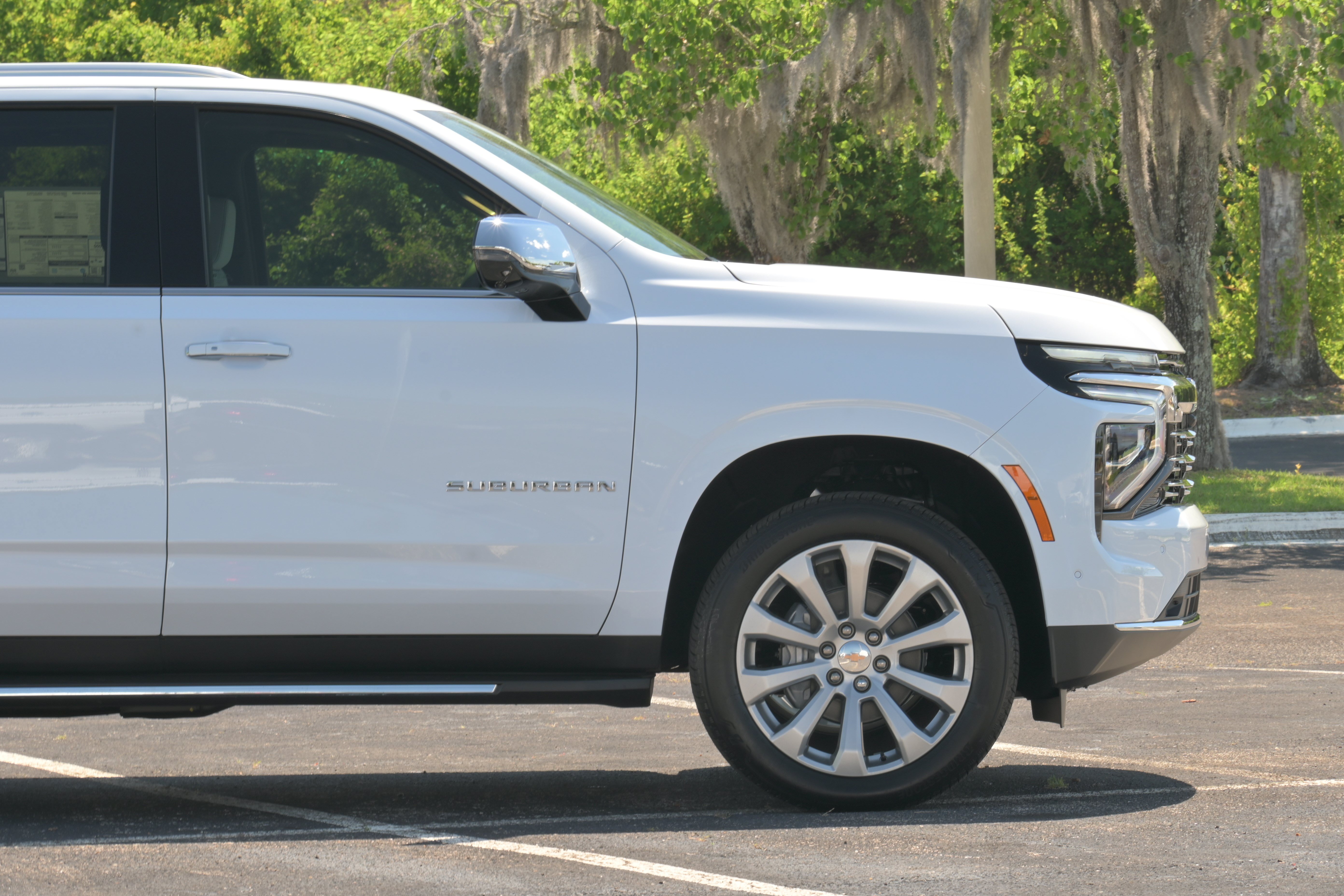 New 2026 Chevrolet Suburban Premier AWD/4WD image 6