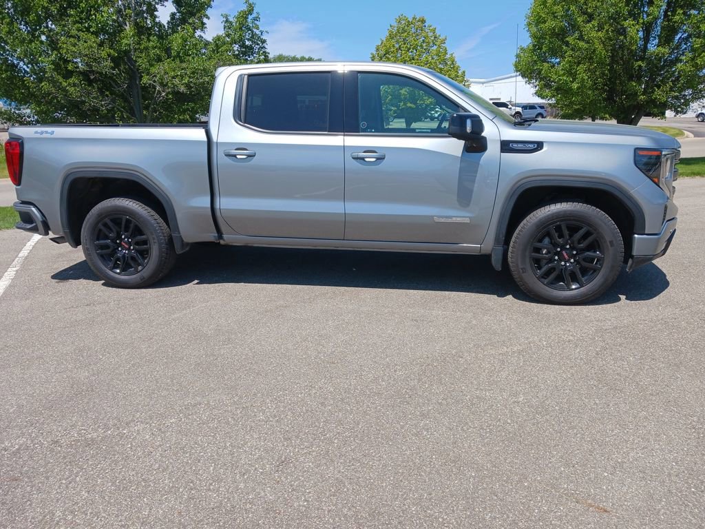 Used 2024 GMC Sierra 1500 Elevation w/ Preferred Package AWD/4WD image 8