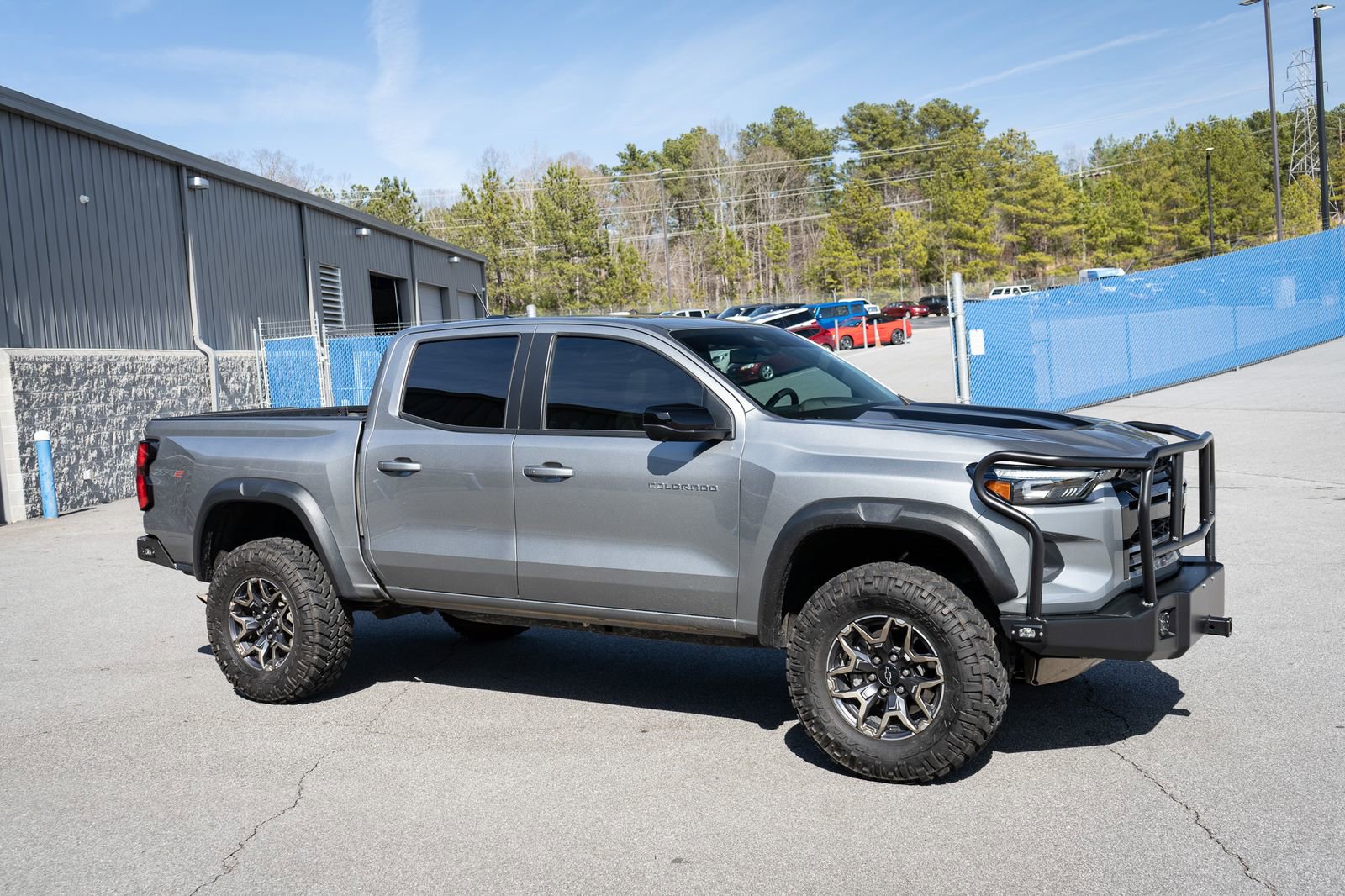 Used 2024 Chevrolet Colorado ZR2 w/ Technology Package AWD/4WD image 12