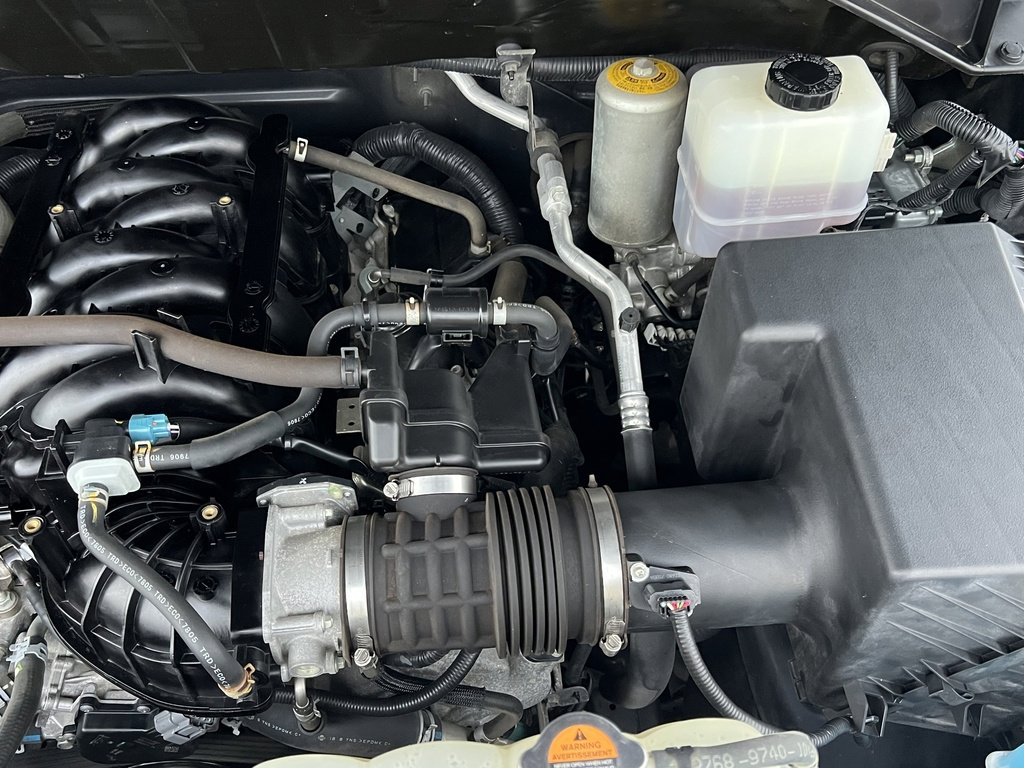 Used 2019 Nissan NV 3500 SL image 33