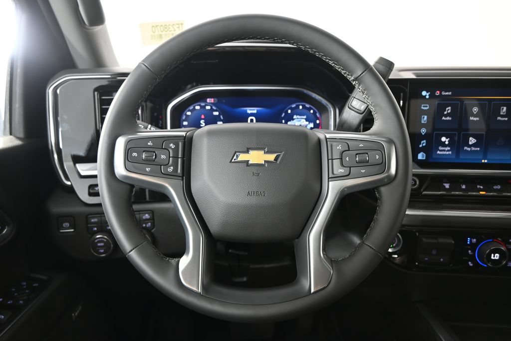 New 2026 Chevrolet Silverado 2500 LTZ w/ LTZ Convenience Package AWD/4WD image 34