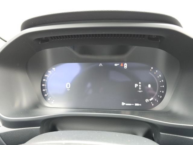 New 2026 Volvo XC40 B5 Plus AWD/4WD image 31