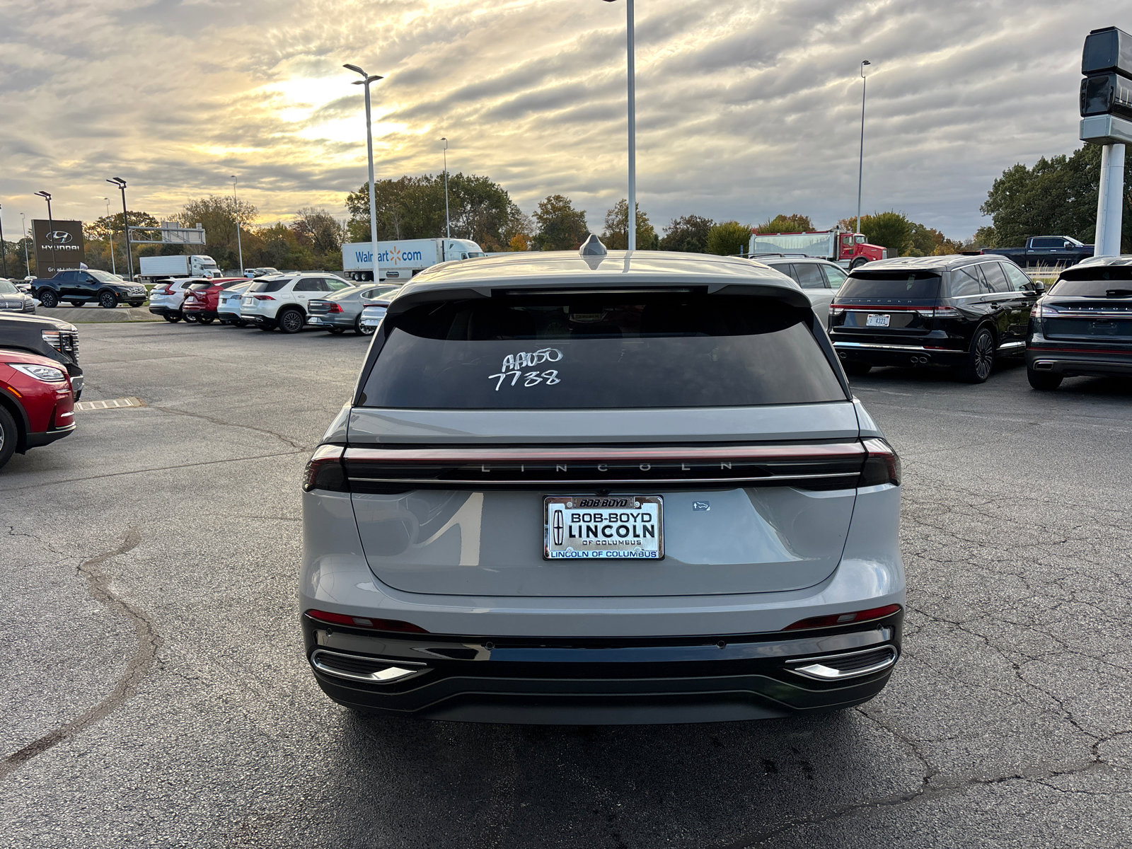 New 2026 Lincoln Nautilus Premier w/ Equipment Group 102A image 6