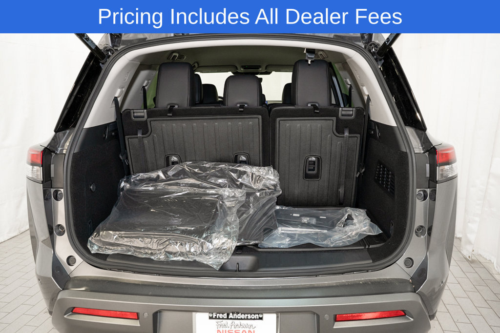 New 2026 Nissan Pathfinder SL w/ Cargo Package AWD/4WD image 6