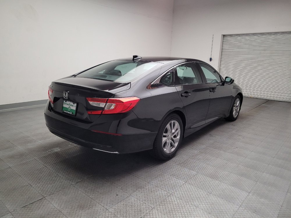 Used 2018 Honda Accord LX image 9