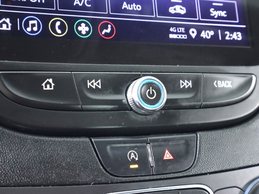 Used 2021 Chevrolet Malibu LT FWD image 21