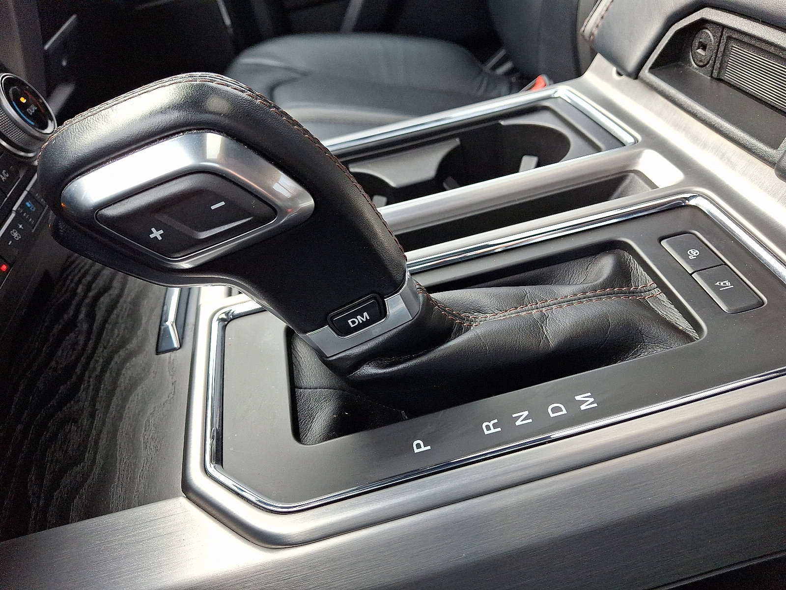 Used 2020 Ford F150 Platinum w/ Equipment Group 701A Luxury image 15