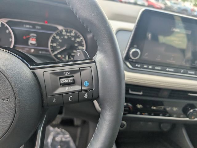 Certified 2023 Nissan Rogue SV w/ SV Premium B Package AWD/4WD image 18