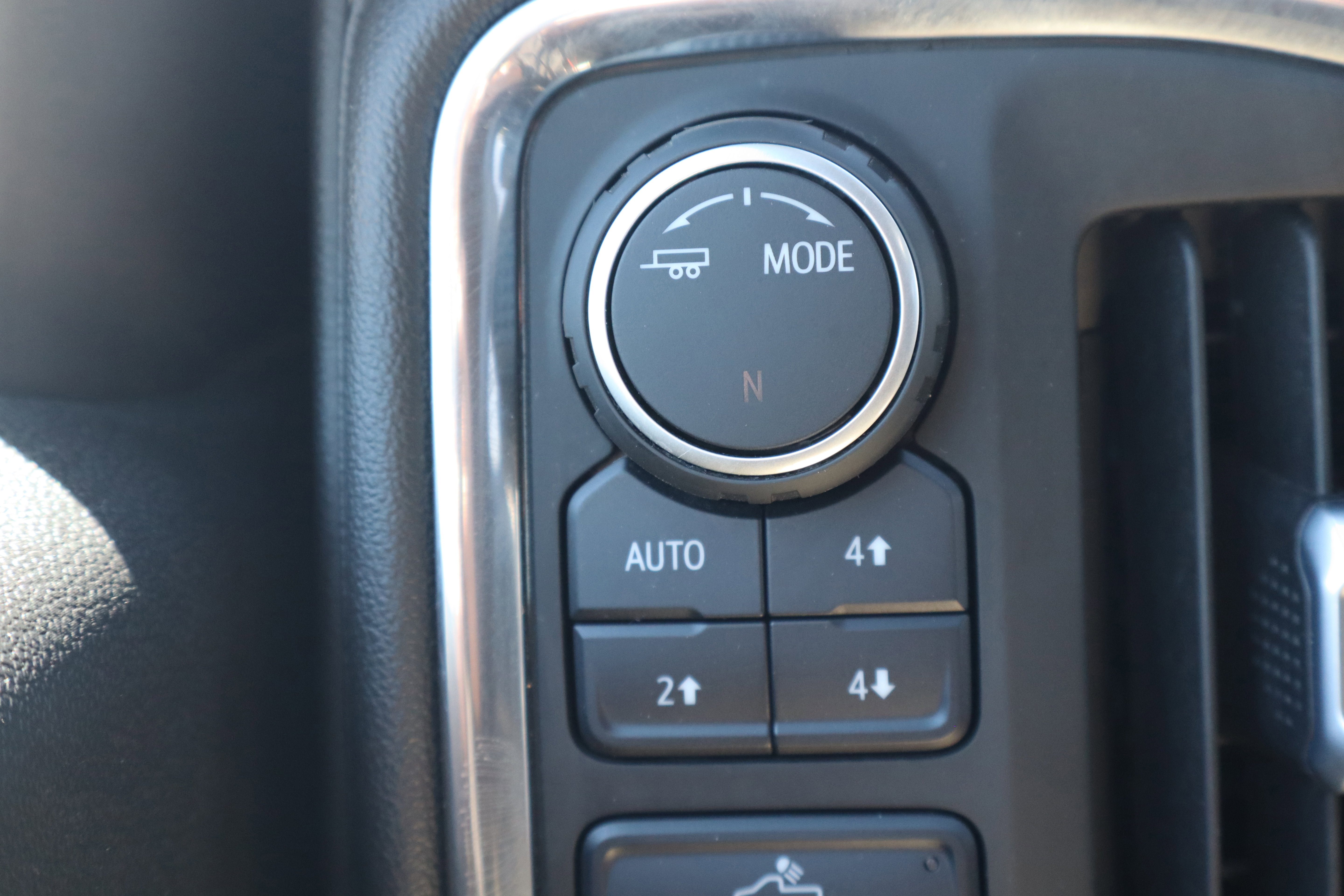 Used 2022 Chevrolet Silverado 1500 LT w/ All Star Edition Plus AWD/4WD image 25
