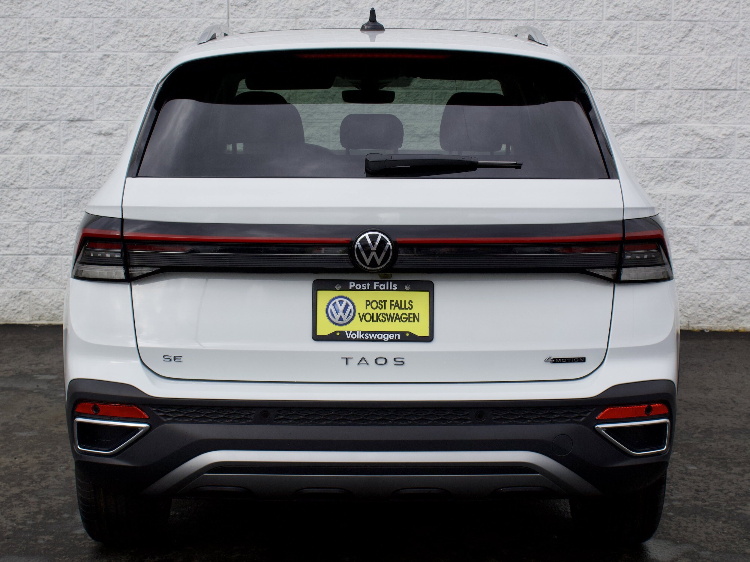 New 2026 Volkswagen Taos SE AWD/4WD image 7