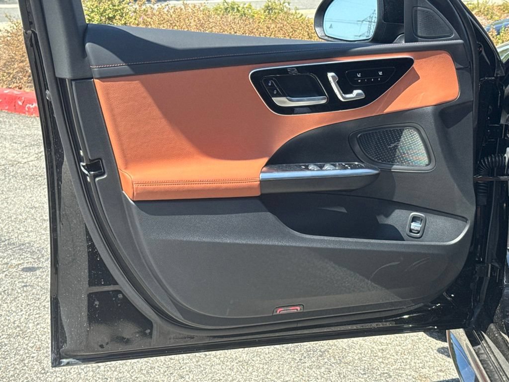 New 2026 Mercedes-Benz C 300 Sedan image 19