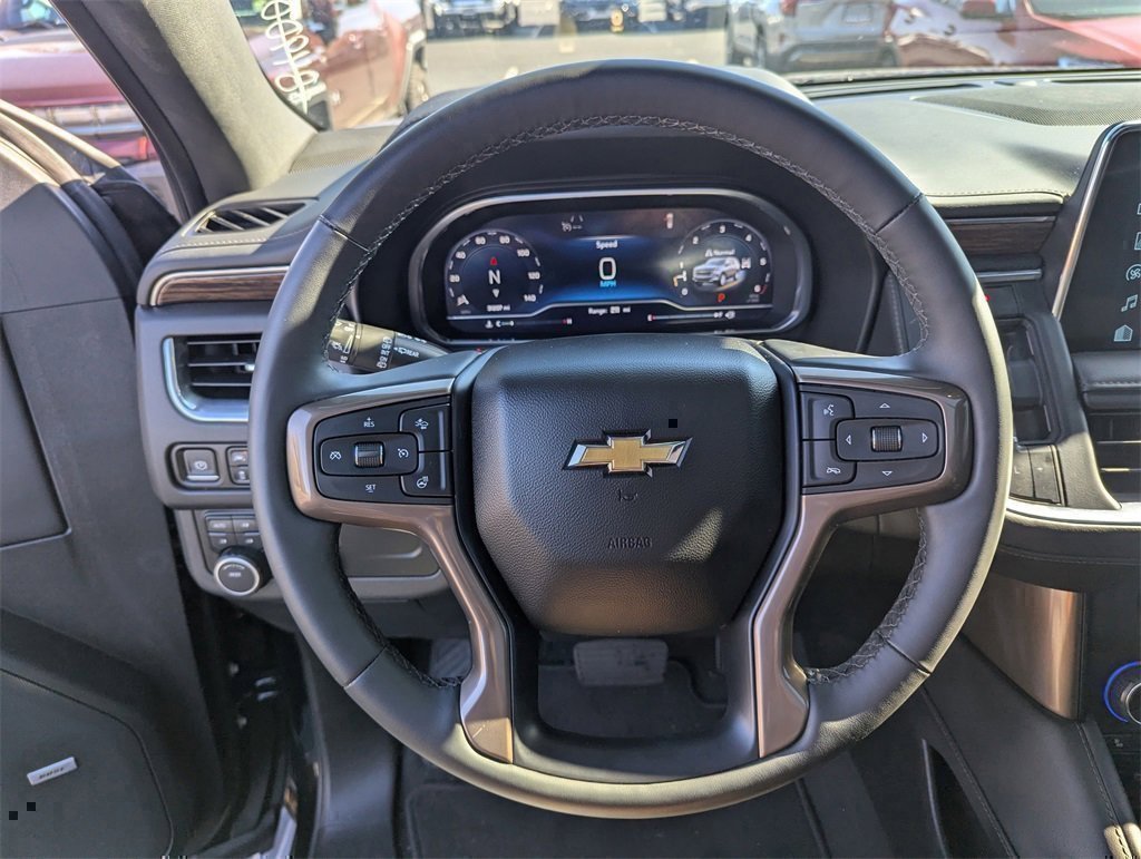 Used 2023 Chevrolet Suburban High Country image 22