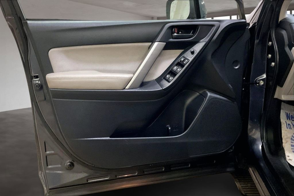 Used 2016 Subaru Forester 2.5i Premium image 22