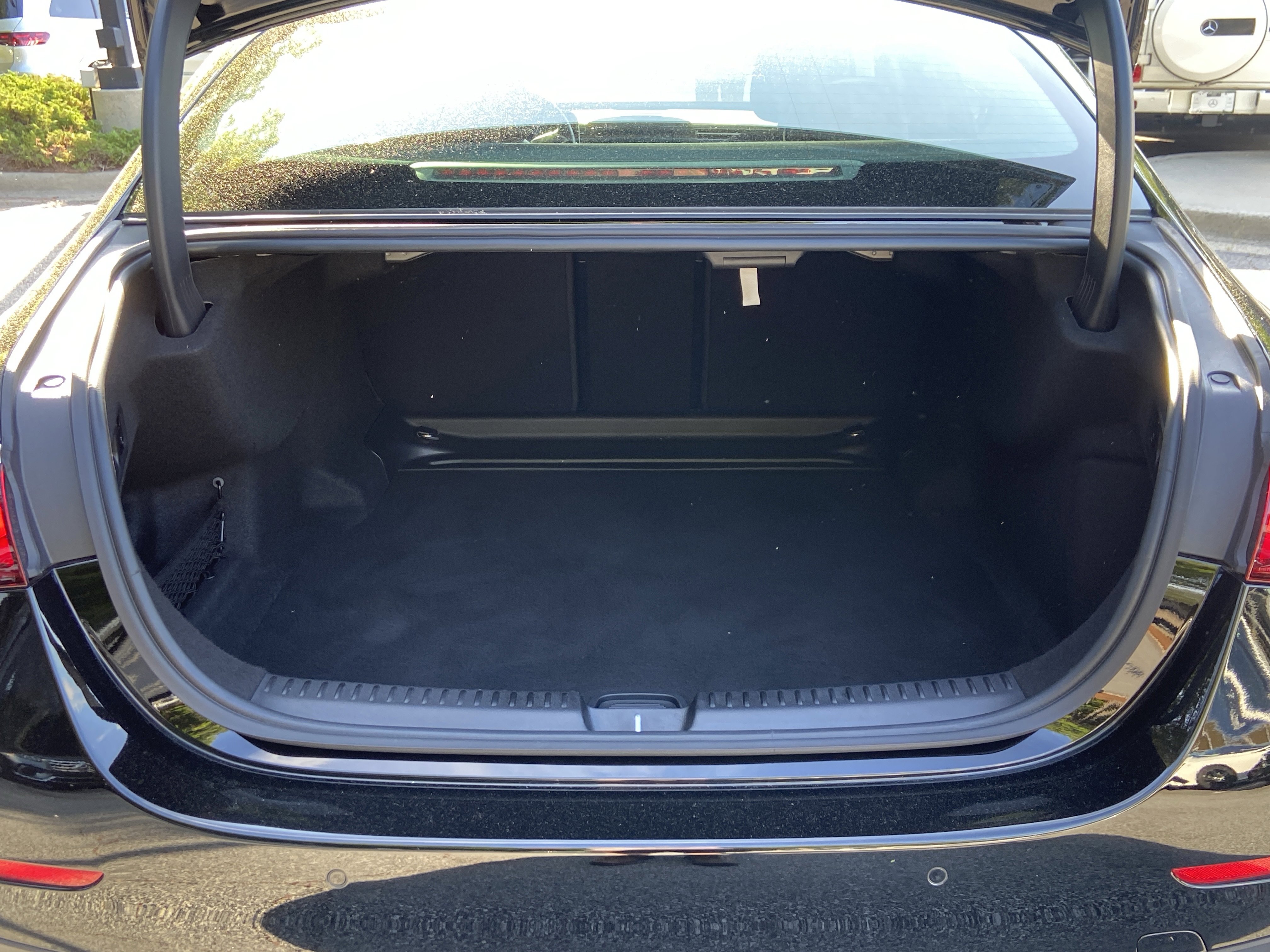 Certified 2025 Mercedes-Benz E 350 4MATIC Sedan image 10