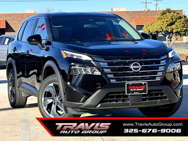 Used 2024 Nissan Rogue SV image 1