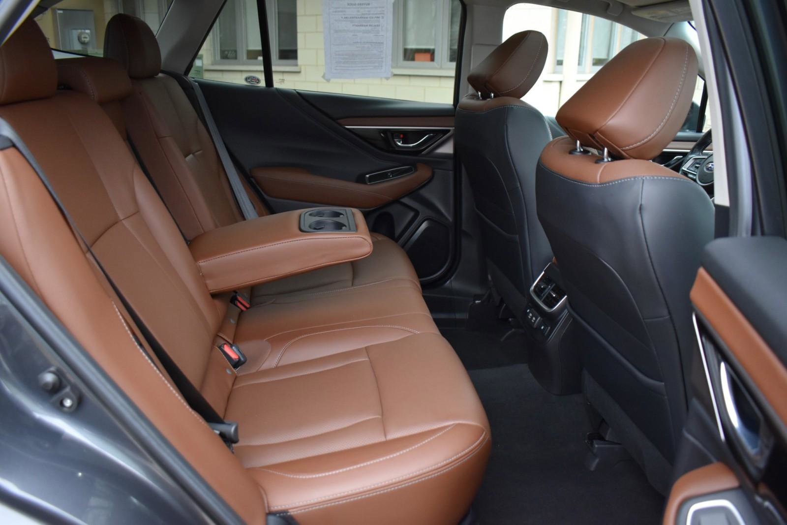 Used 2020 Subaru Outback Touring w/ Popular Package #2 image 42