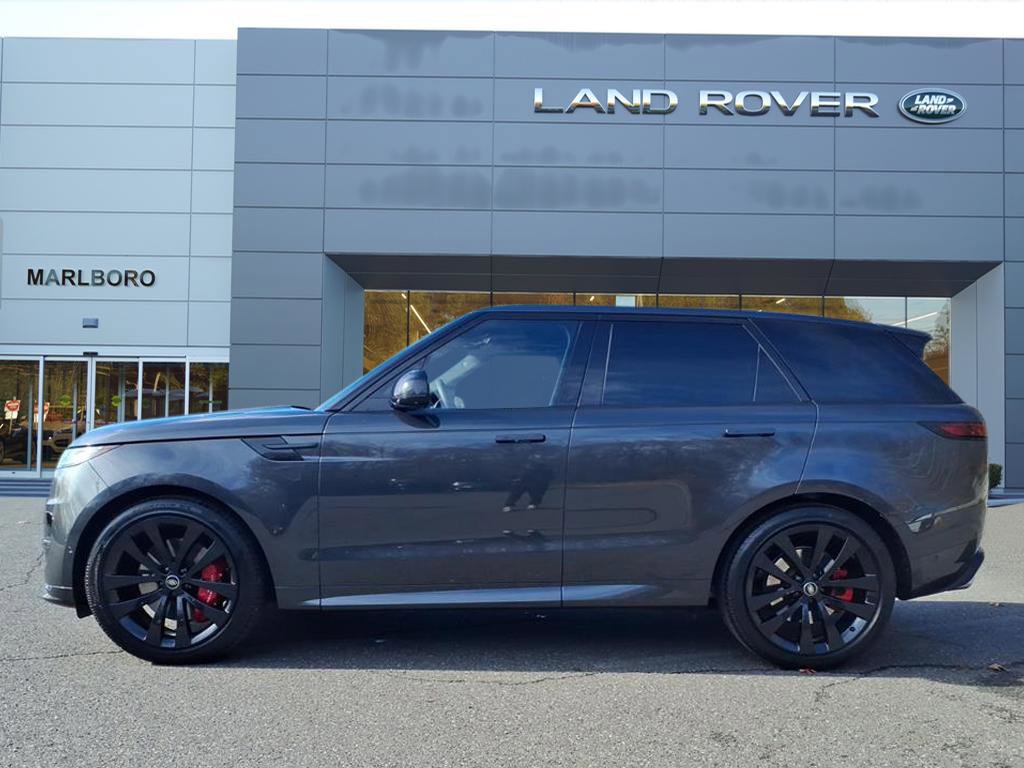 Certified 2025 Land Rover Range Rover Sport Dynamic SE image 6