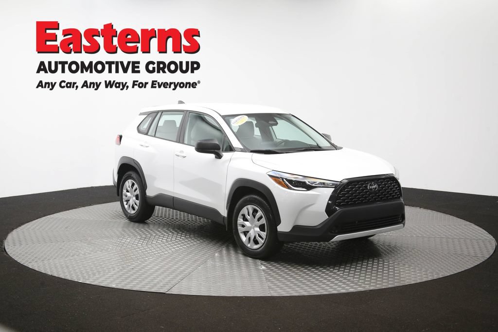 Used 2023 Toyota Corolla Cross L AWD/4WD image 51