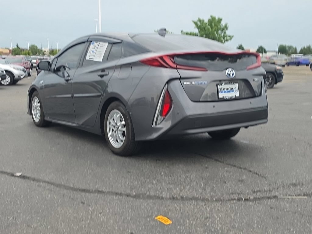 Used 2021 Toyota Prius Prime Limited w/ Carpet Mat Package (TMS) FWD image 5