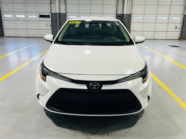 Used 2023 Toyota Corolla LE image 12