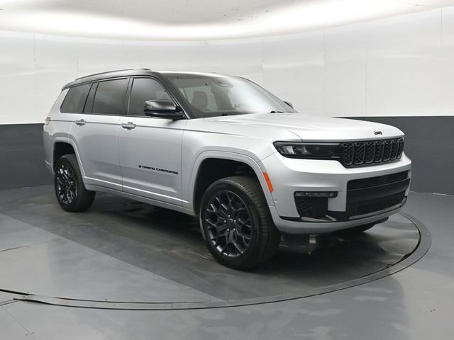 Used 2023 Jeep Grand Cherokee L Summit AWD/4WD image 1