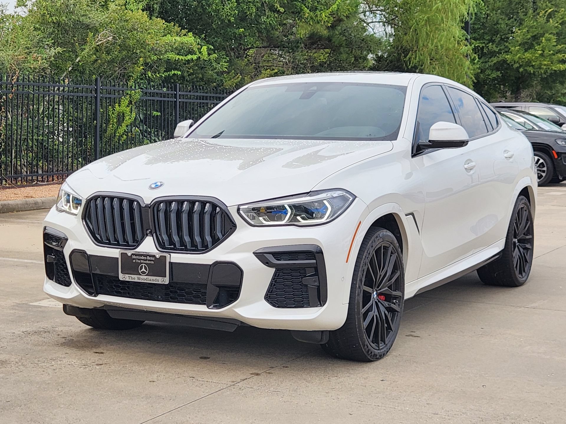 Used 2023 BMW X6 xDrive40i w/ Executive Package AWD/4WD image 5