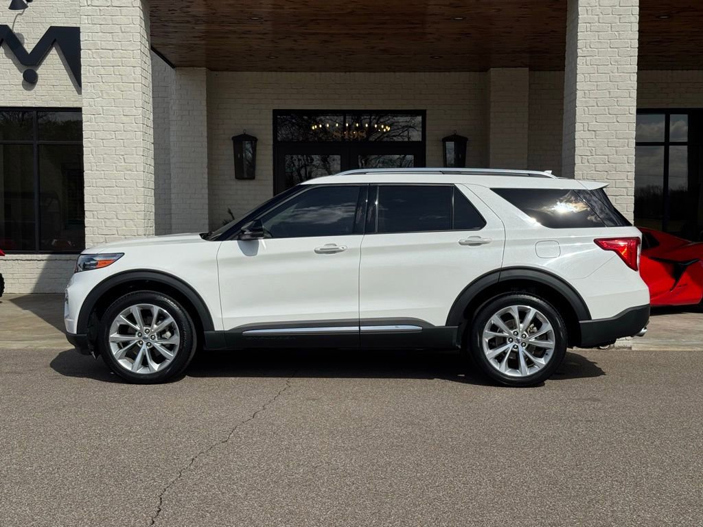 Used 2022 Ford Explorer Platinum w/ Equipment Group 601A image 6