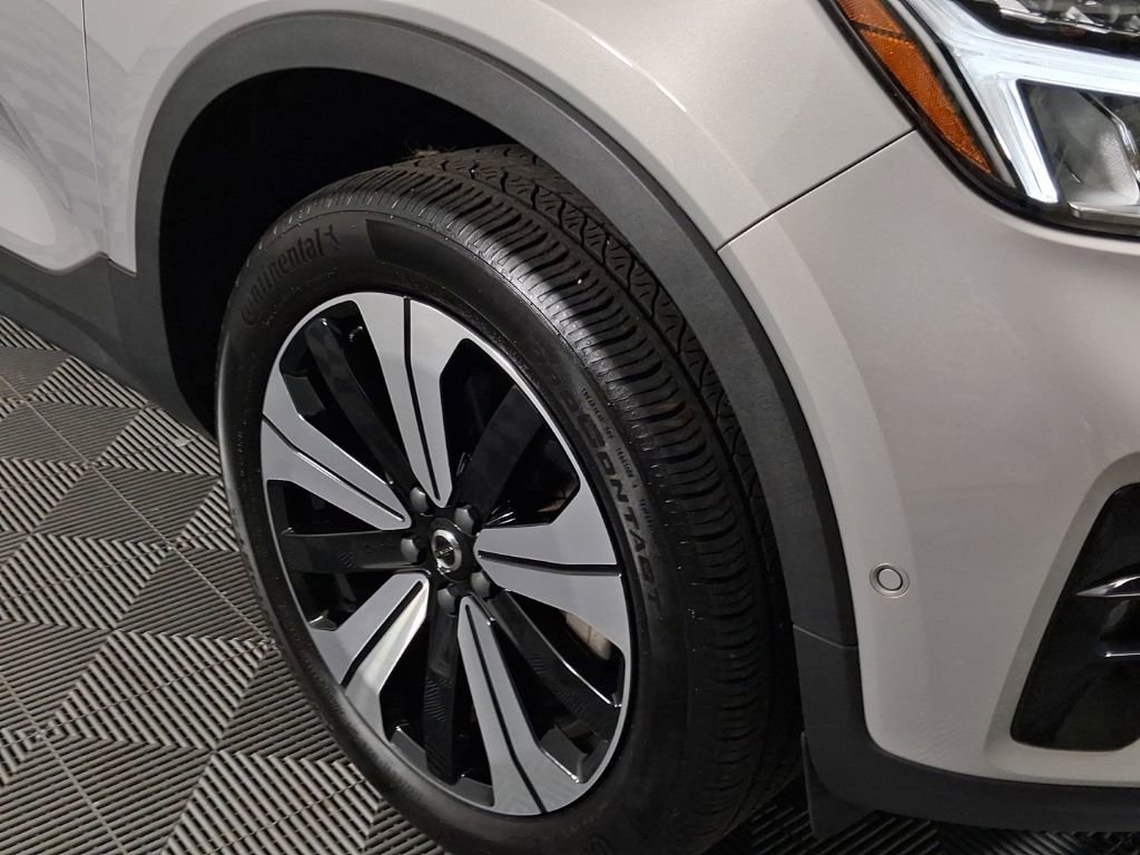 Certified 2023 Volvo XC40 Recharge Plus w/ Protection Package Premier AWD/4WD image 5