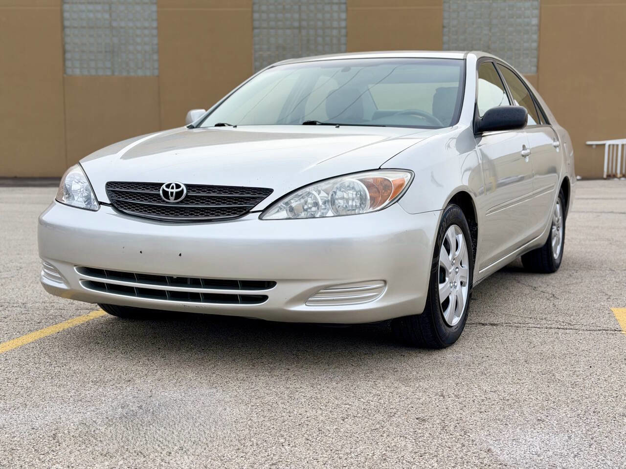 Used 2002 Toyota Camry XLE image 6