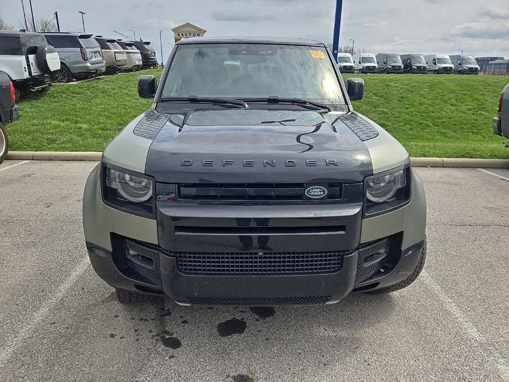 Certified 2023 Land Rover Defender 110 X image 2
