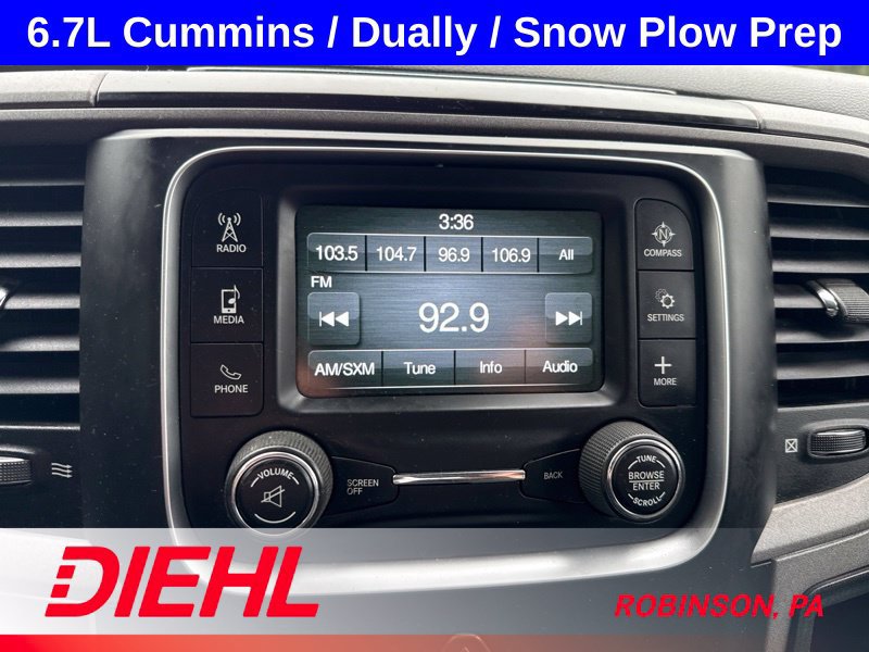 Used 2018 RAM 3500 Tradesman w/ Chrome Appearance Group AWD/4WD image 29