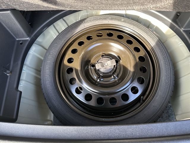 Used 2025 Chevrolet Equinox LT w/ Convenience Package II image 29