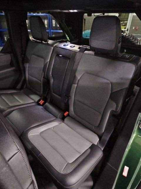 Used 2024 Ford Bronco Everglades image 33