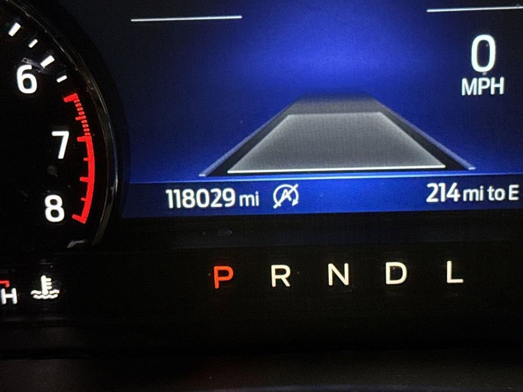 Used 2021 Ford Explorer Limited image 13